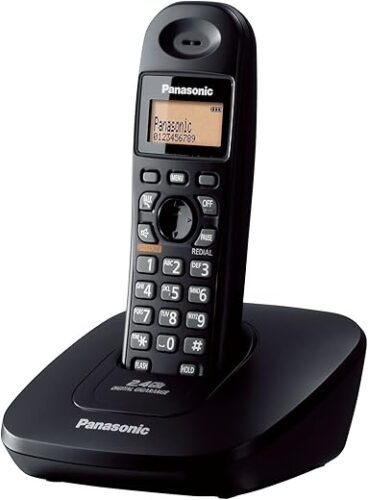 Panasonic KX-TG3611SX Single Line 2.4GHz Digital Cordless Phone Black (Telephone)